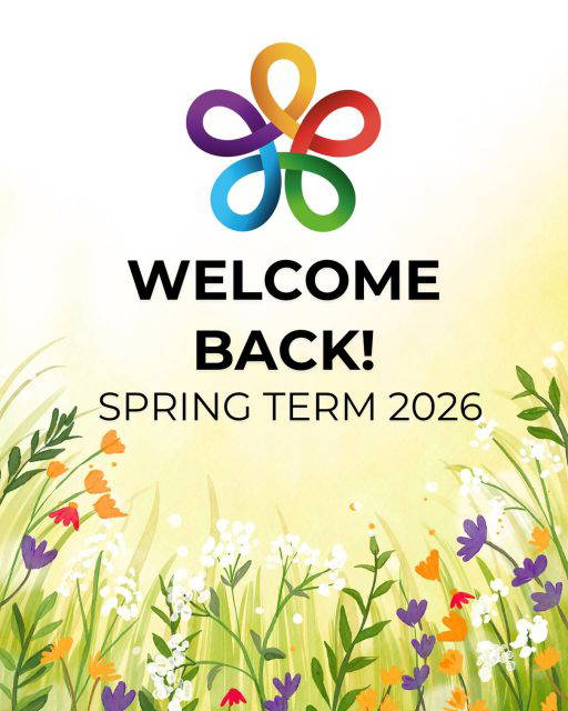 We hope you’ve had a restful break and look forward to seeing you all today at 8:25! Take care on your way in as some roads and paths in the surrounding area may still be icy. ❄️
#HollyLodgeLife #ExpectToAchieve