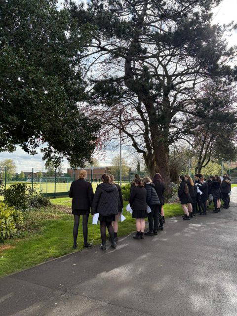 Some shots today of Year 8 completing Geography field work on site! 🗺️
#HollyLodgeLife #ExpectToAchieve