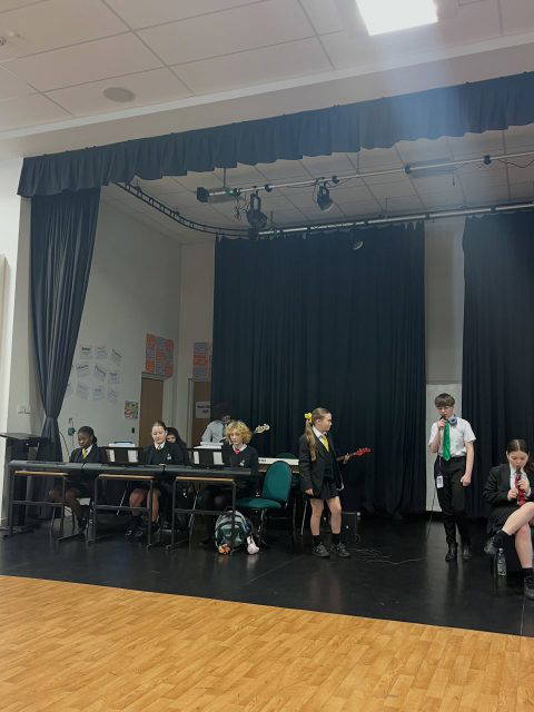 During assembly Year 8 were treated to a special performance from the school band! They did a brilliant rendition of ‘Count on Me’ - if you were inspired to join please see Mr Wellens!
#HollyLodgeLife #ExpectToAchieve