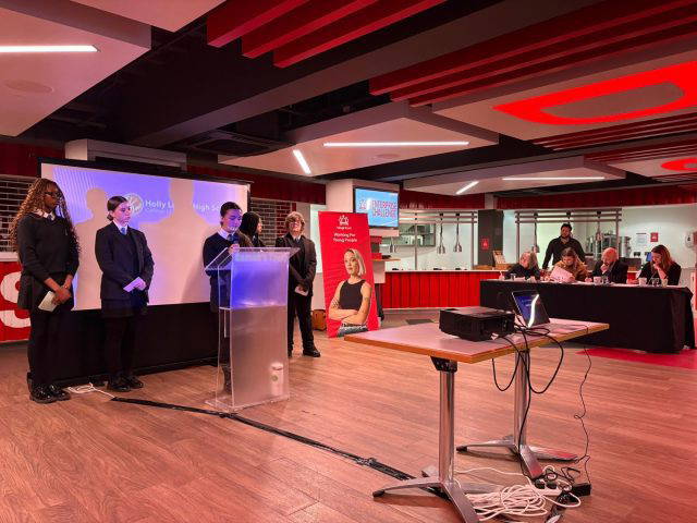 Earlier this term, some of Year 10 have been competing in a Business Enterprise competition in conjunction with the King’s Trust and LFC Onside. The team were challenged to pitch their business ideas to a panel of entrepreneurs. Well done everyone!
#HollyLodgeLife #ExpectToAchieve