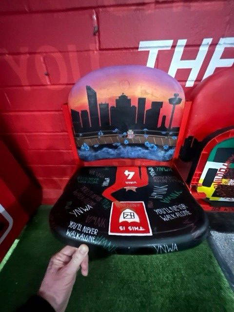 After an exciting 18 months collaboration with @thelfcfoundation the Yr13 Art BTEC Level 3 had their seat designs revealed at Anfield’s Fanzone. Thousands of fans in the future will see their artwork in the future. Thanks to Carmel, Akiko @kodansha_en and Mrs McAllister for a truly rewarding, inspiring and exciting project. Well done Yr13 Artists! Tag yourself with the chairs if you visit Anfield. ⚽️🔴
#HollyLodgeLife #ExpectToAchieve