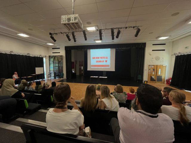 Yesterday we had the pleasure of celebrating Year 13. Led brilliantly by Mr Finnegan, Miss Mills and Mr Keen, we took a look back at their 7 years here at Holly Lodge. We are so excited for you all to start your next chapter! Keep us posted 🫶
#HollyLodgeLife #ExpectToAchieve