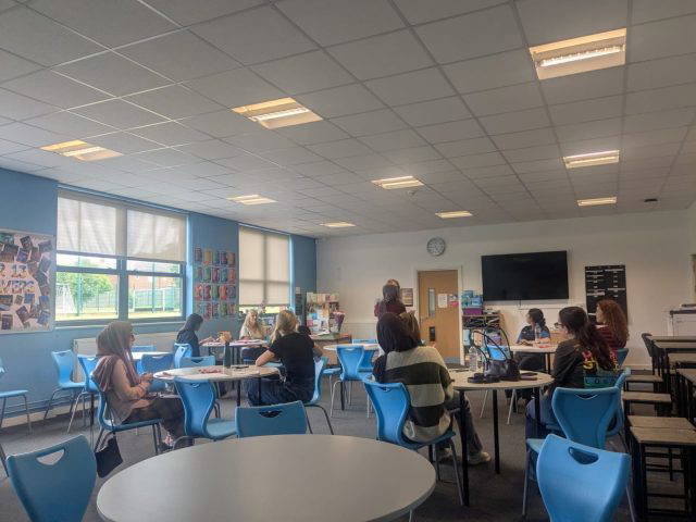 On Wednesday this year’s Year 11 Girls’ Network celebration took place, to recognise the achievements and progress made after a year-long project. A huge congratulations to the students involved! 
#HollyLodgeLife #ExpectToAchieve