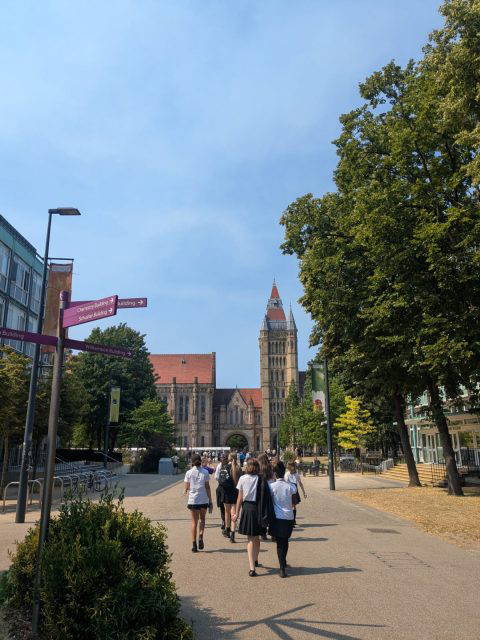 Earlier this week, some of our Year 9 students attended their Scholars Programme graduation at the University of Manchester. They presented their research and collected their certificates, and were a credit to the school and themselves! Well done everyone👏
#HollyLodgeLife #ExpectToAchieve
